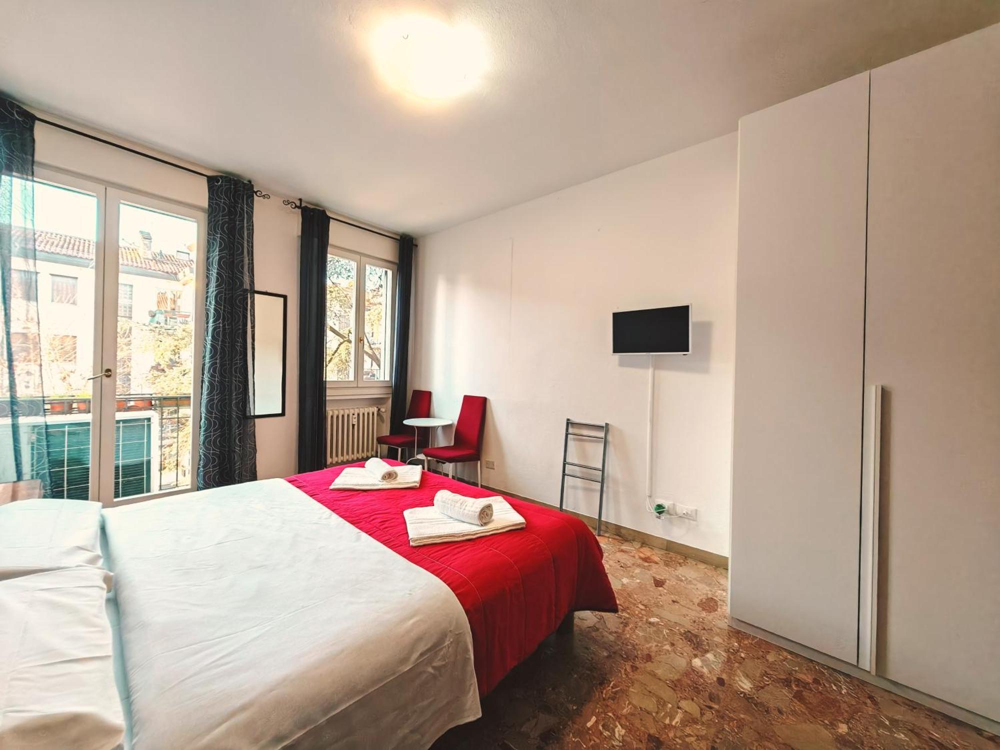 Goldmine Guest House 2 Венеция Номер фото